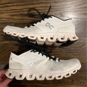 Womens On Cloud X White/Black 7 M